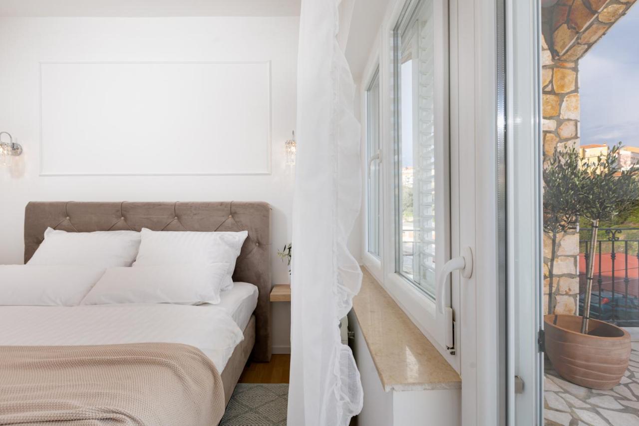 Apartman Marina เวอร์บนิค ภายนอก รูปภาพ