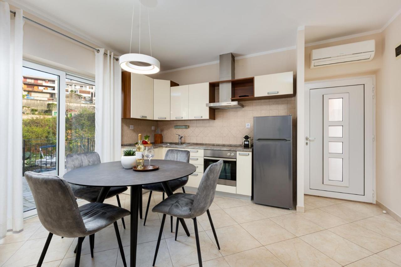 Apartman Marina เวอร์บนิค ภายนอก รูปภาพ