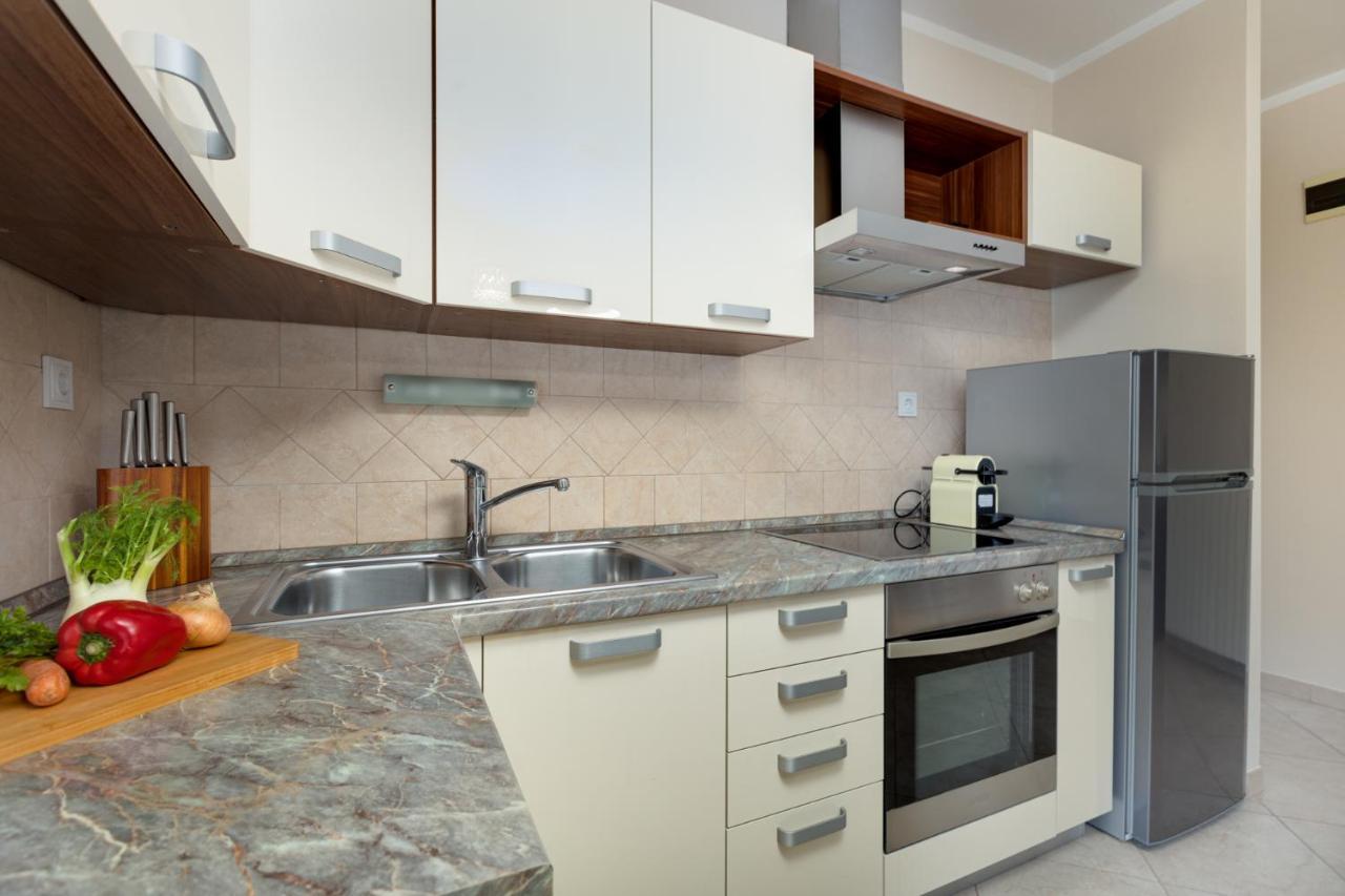 Apartman Marina เวอร์บนิค ภายนอก รูปภาพ