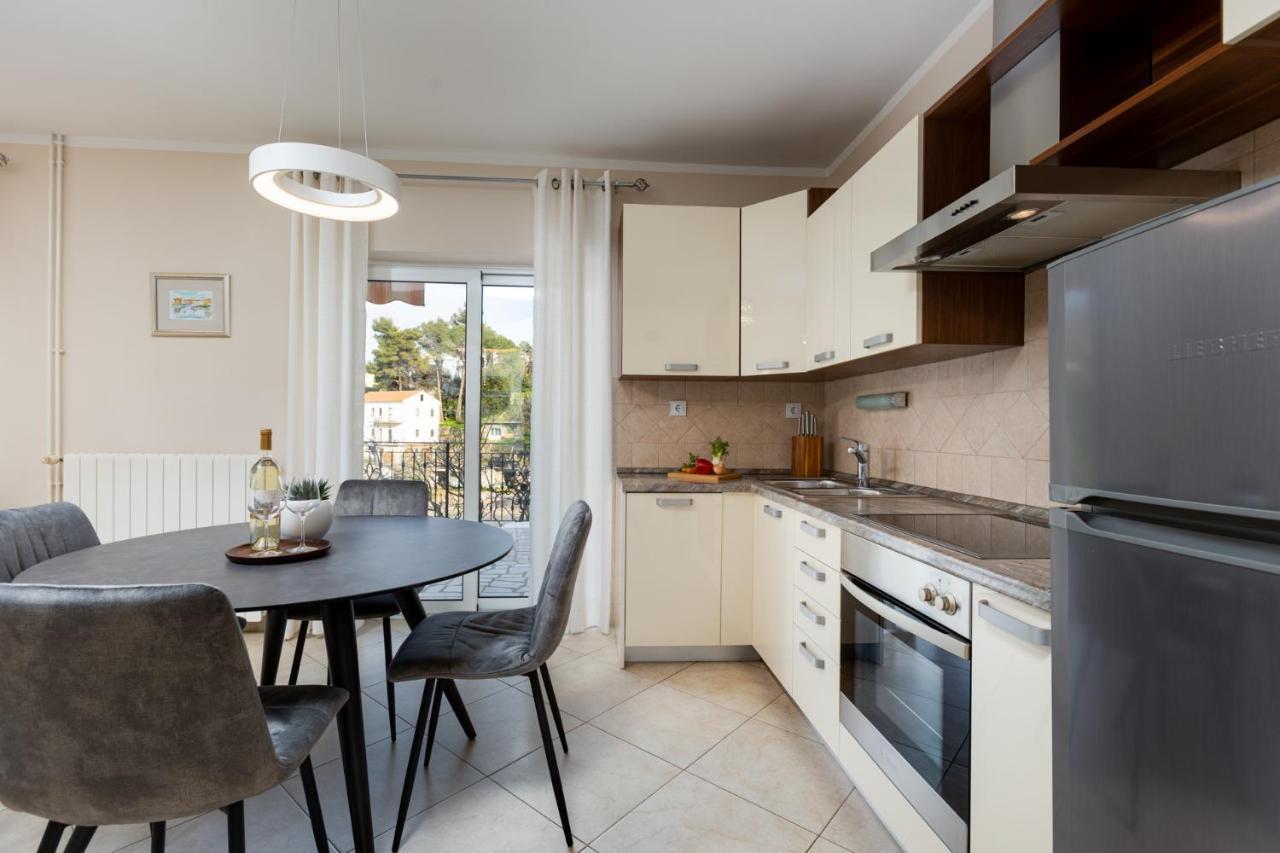 Apartman Marina เวอร์บนิค ภายนอก รูปภาพ